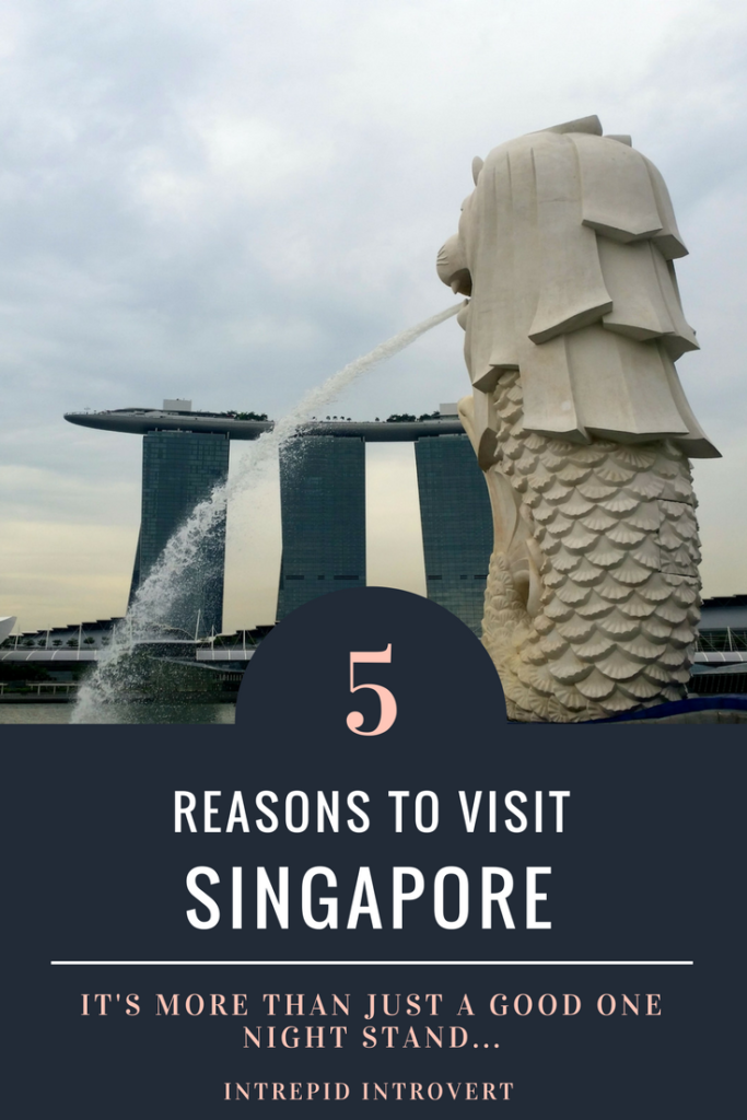 Here's the ins and outs as to why you should travel to Singapore... Especially if you're a solo female traveler!