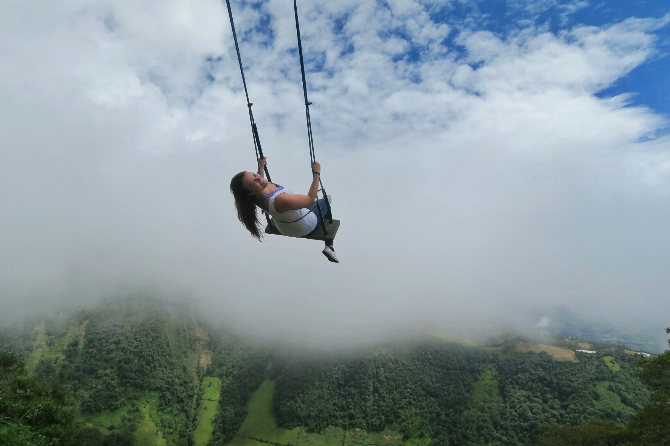 Casa del Arbol (The swing at the end of the world)