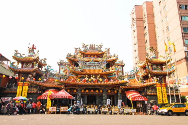 what to do in Songshan district taipei