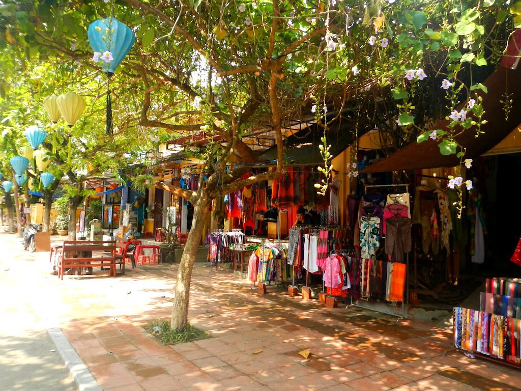 5 Top South East Asia Introvert Destinations: Hoi An, Vietnam!