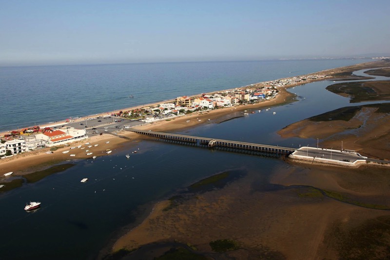 Portugal Road Trip Itineray : Faro Island for Sunset