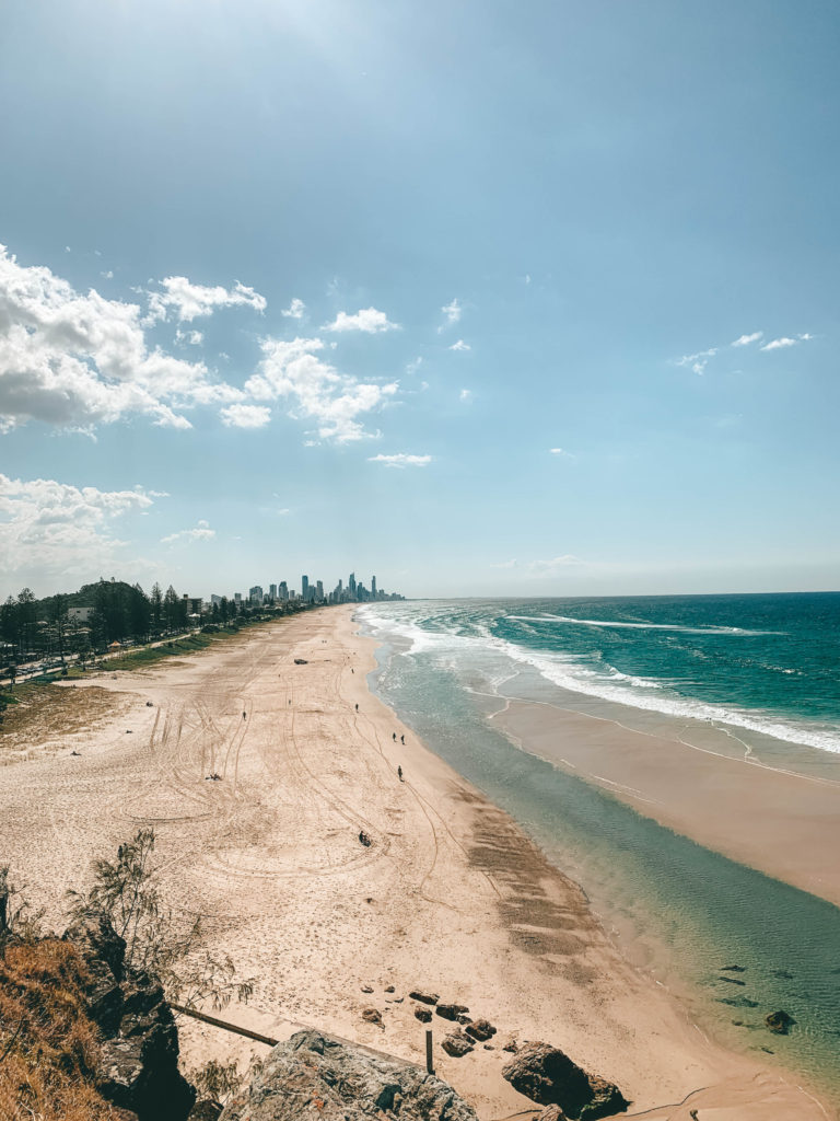 Miami beach gold coast Cairns to Sydney 3 week roadtrip itinerary