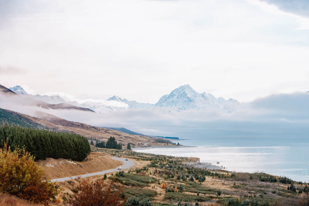 Mount Cook Drive, Lake Pukaki Photos New Zealand